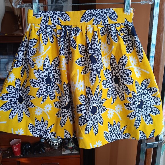 25" Vintage 1970's Womens Skirt sz 10 True VTG 70s SUNFLOWER PRINT YELLOW MINI - Picture 2 of 6